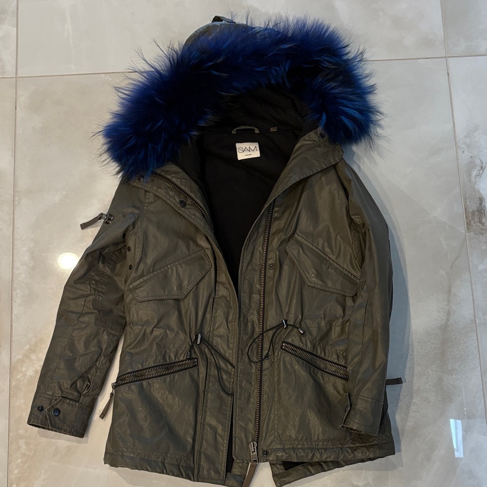 SAM. Womans Olive Jacket with real Blue Fur Hood